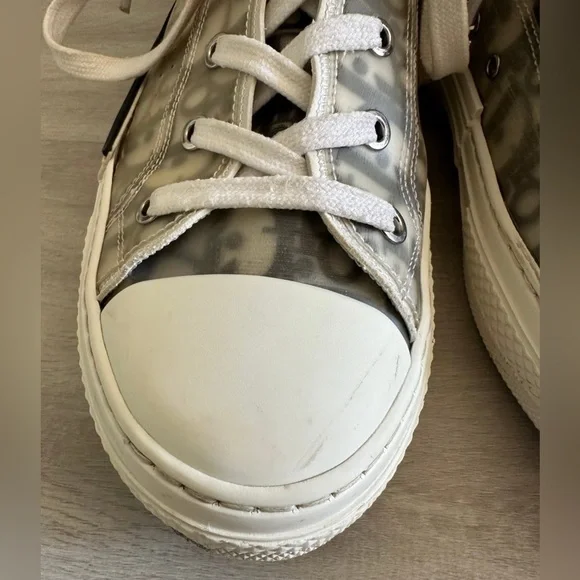 Dior-B23 High-Top Sneaker White And Black Dior Oblique Canvas Sz 40 us 7